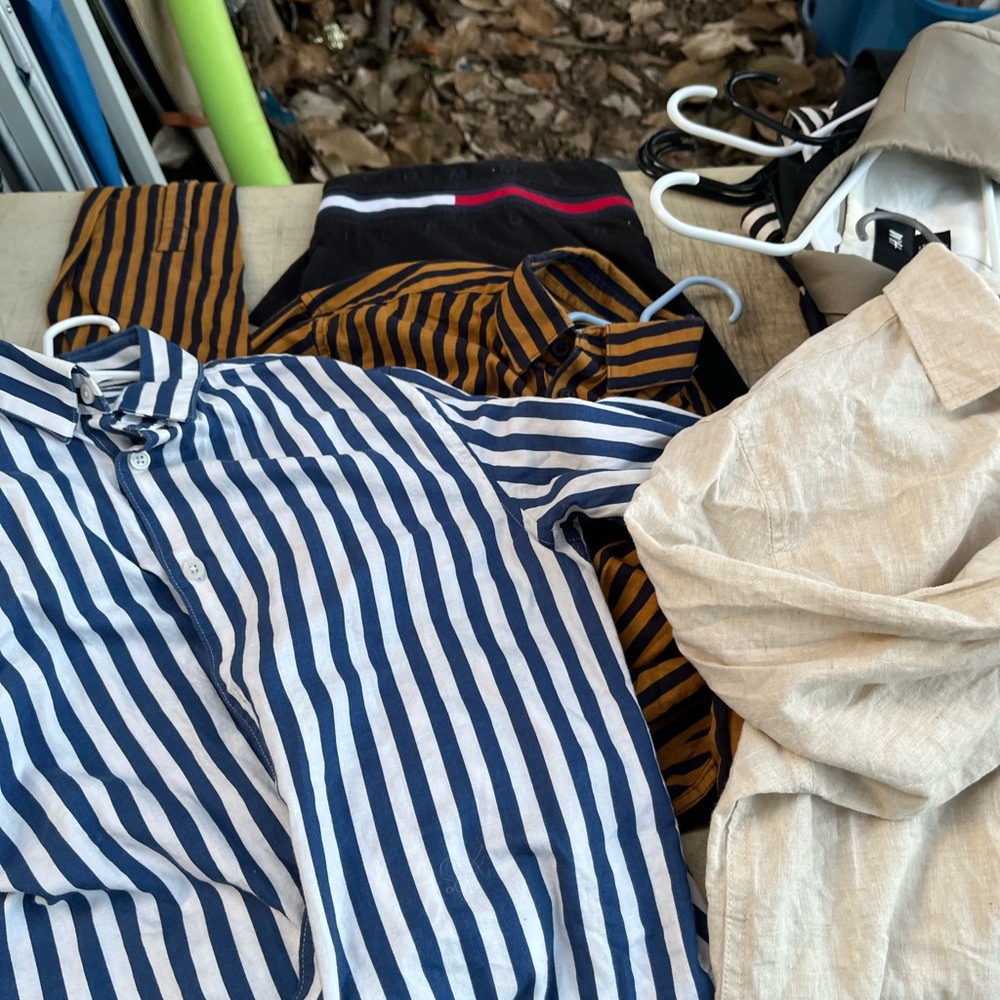 H&M Women’s Long Sleeve Button Up Shirts